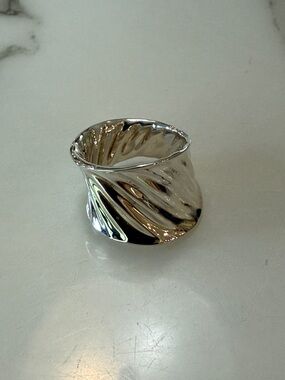 RLM studios Sterling silver modernist contoured ring, size 6.5